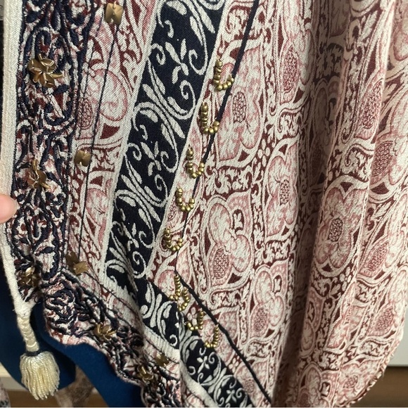 Ecote Medallion Embellished Poncho OS - Picture 9 of 12